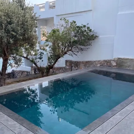 Spilia Retreat