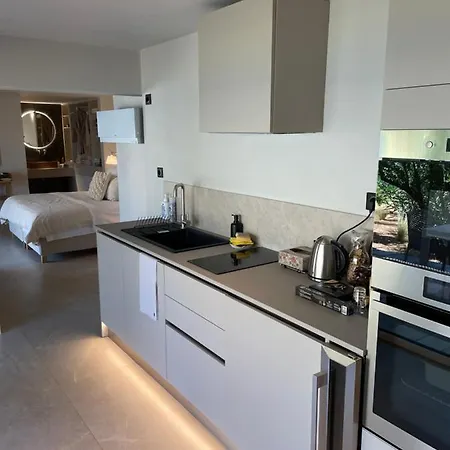 Villa Spilia Retreat