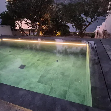 Spilia Retreat *